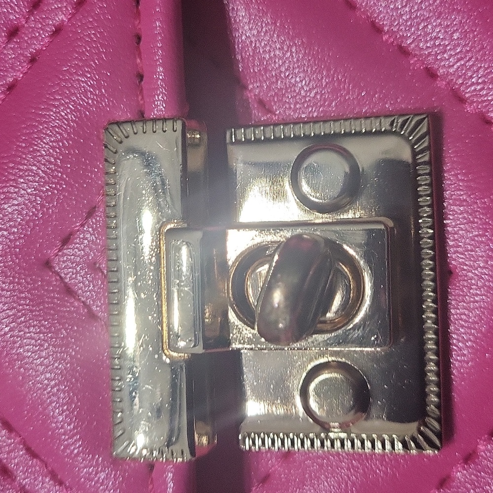 Pink Quilted Chain Cross Body Shoulder Bag - Picture 2 of 6
